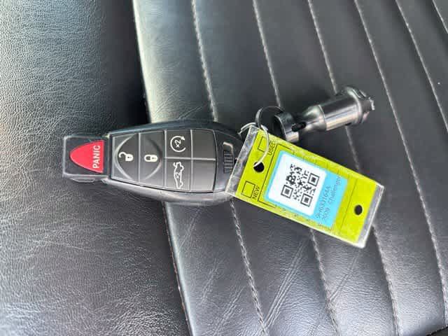 Used 2009 Dodge Challenger R/T RWD image 24