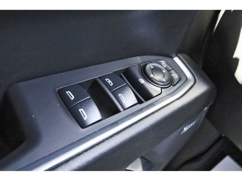 Used 2024 GMC Sierra 1500 Elevation w/ Elevation Premium Package AWD/4WD image 19