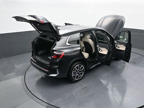 New 2025 BMW X1 xDrive28i w/ Convenience Package image 48