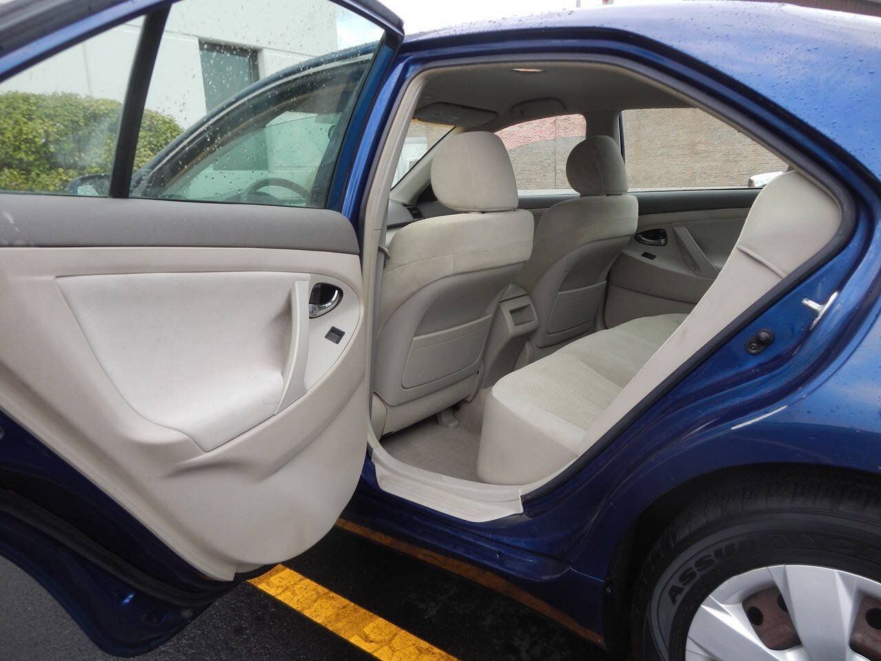 Used 2007 Toyota Camry CE FWD image 29