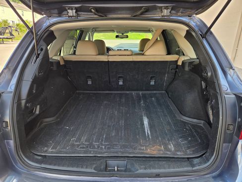 Used 2016 Subaru Outback 2.5i Limited AWD/4WD image 15