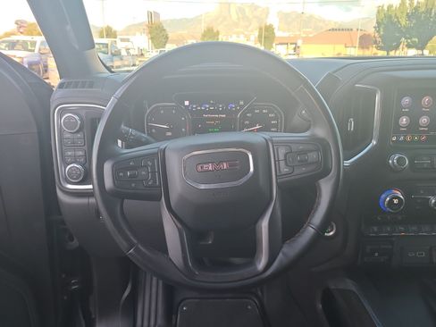 Used 2023 GMC Sierra 3500 AT4 w/ AT4 Premium Plus Package AWD/4WD image 9