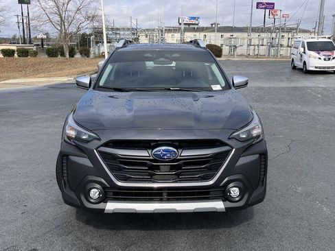 Used 2025 Subaru Outback Touring XT w/ Popular Package #2 image 8