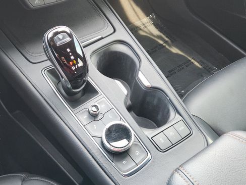 Used 2022 Cadillac XT4 Sport w/ Enhanced Visibility Package image 21