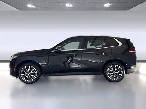 New 2026 BMW X3 xDrive30 w/ Premium Package image 2