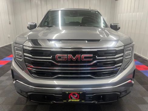 Used 2025 GMC Sierra 1500 SLT AWD/4WD image 8