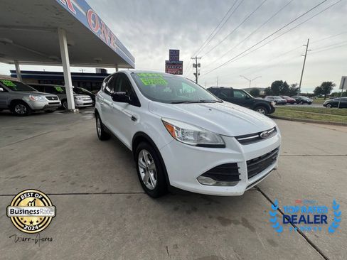 Used 2014 Ford Escape SE FWD image 1