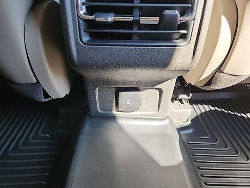 Used 2022 Lincoln Corsair FWD image 34