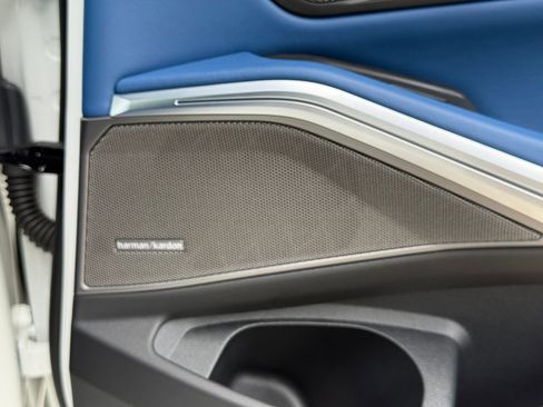 Used 2025 BMW M3 Competition w/ M Carbon Exterior Package image 31