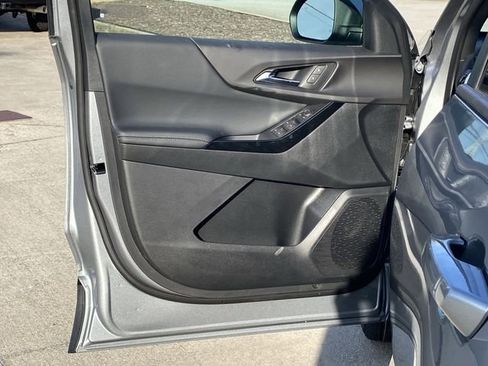 New 2026 Chevrolet Equinox LT image 22