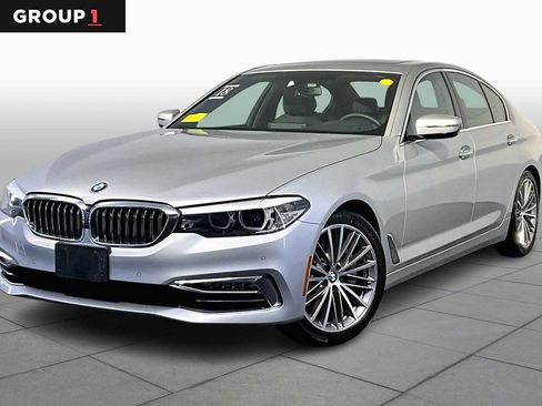 Used 2018 BMW 540i xDrive image 1