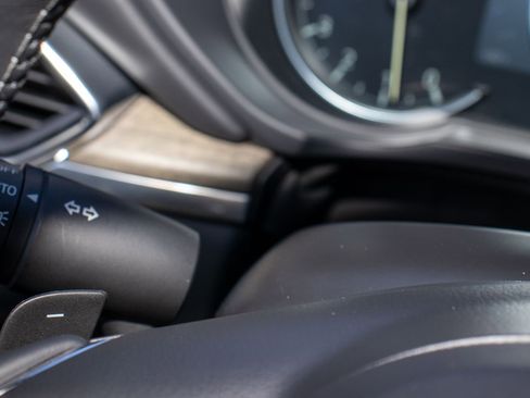 Used 2025 MAZDA CX-5 Signature image 29