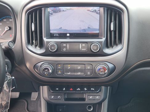 Used 2022 GMC Canyon AT4 AWD/4WD image 18