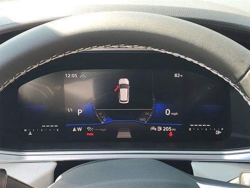 New 2026 Volkswagen Taos SE image 27