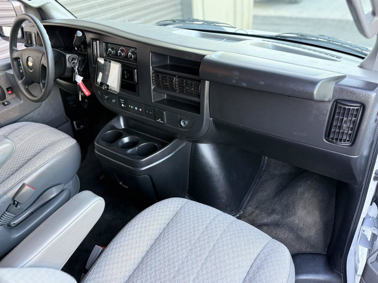 Used 2019 Chevrolet Express 3500 LT w/ LT Preferred Equipment Group RWD image 10