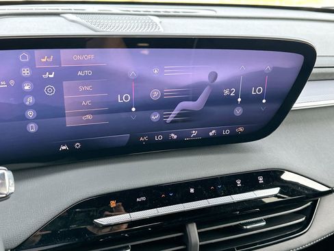 New 2026 Buick Enclave Sport Touring image 19