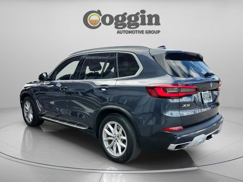Used 2021 BMW X5 xDrive40i w/ Convenience Package image 4