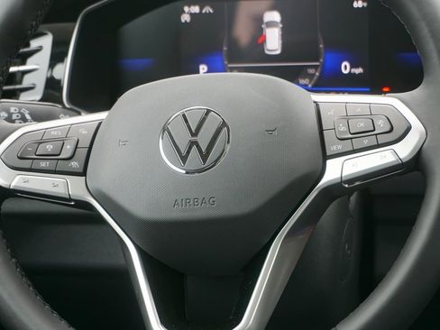 New 2025 Volkswagen Jetta SE image 10