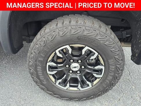 Certified 2024 Chevrolet Silverado 1500 ZR2 image 18