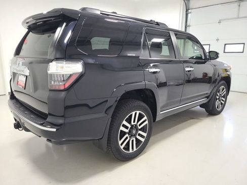 Certified 2021 Toyota 4Runner Limited AWD/4WD image 6