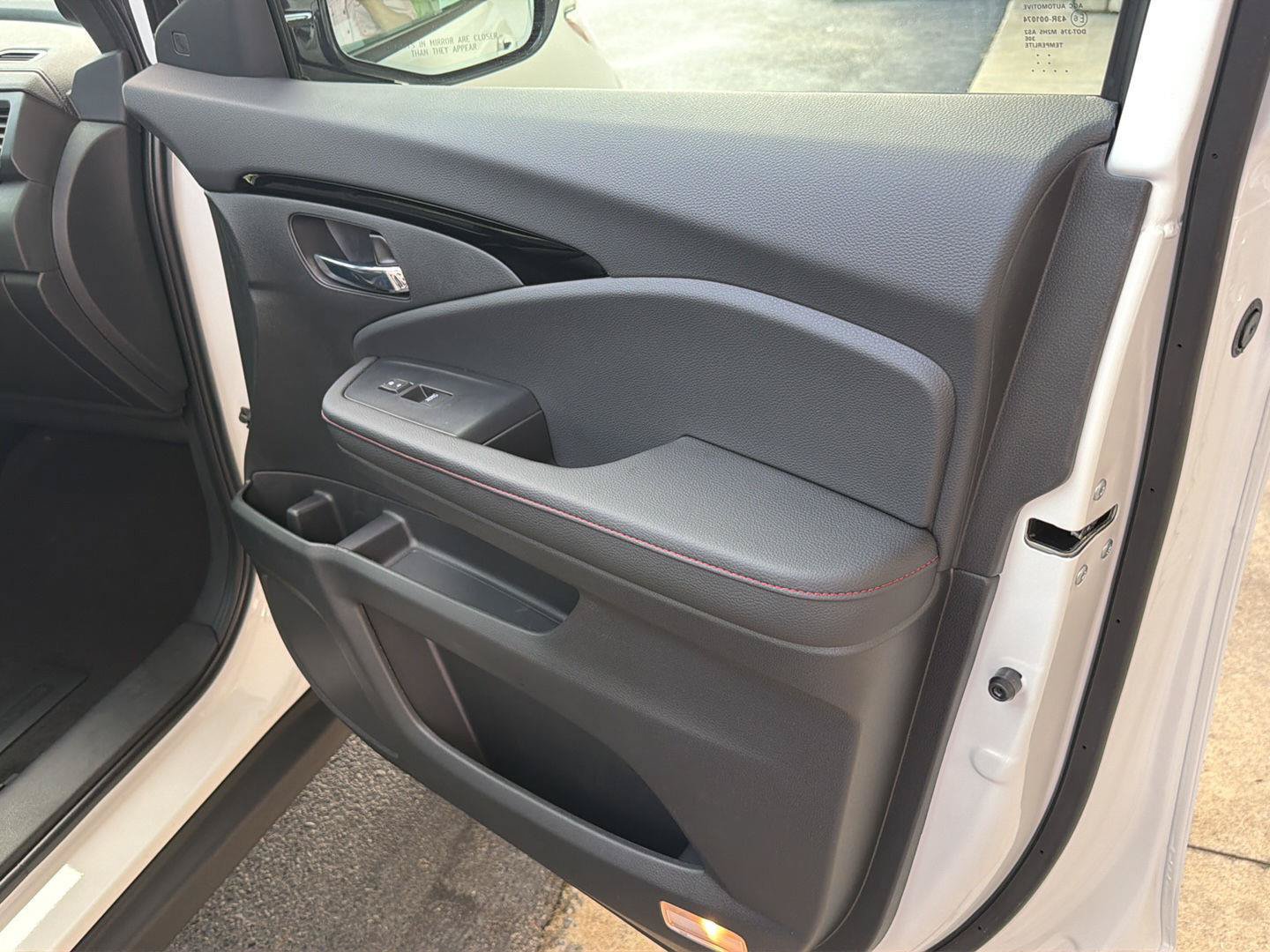 New 2026 Honda Ridgeline Black Edition image 16