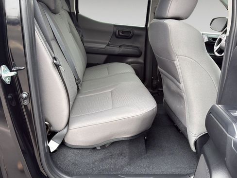 Used 2023 Toyota Tacoma SR image 11