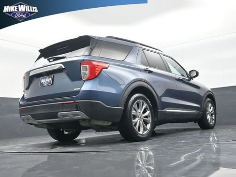 Used 2020 Ford Explorer XLT w/ Equipment Group 202A image 23