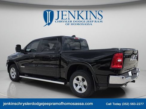 Used 2026 RAM 1500 Big Horn AWD/4WD image 7