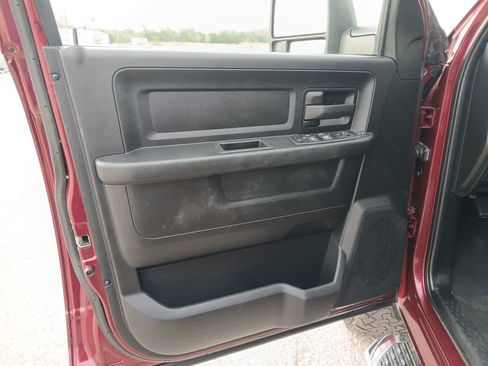 Used 2023 RAM 2500 Tradesman image 14