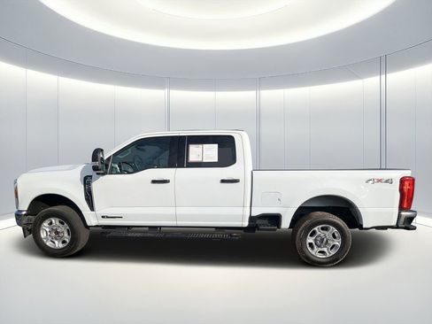 Used 2025 Ford F250 XLT image 7