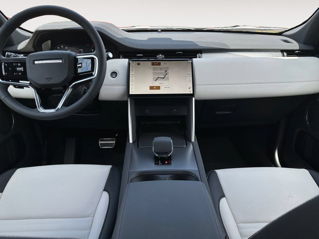 New 2026 Land Rover Discovery Sport Landmark AWD/4WD image 11