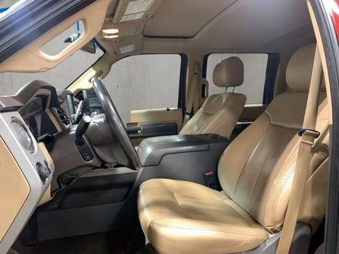 Used 2016 Ford F350 Lariat w/ Lariat Ultimate Package image 9