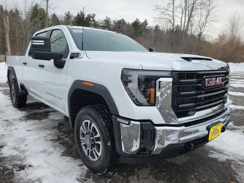 New 2026 GMC Sierra 3500 Pro w/ Convenience Package image 9
