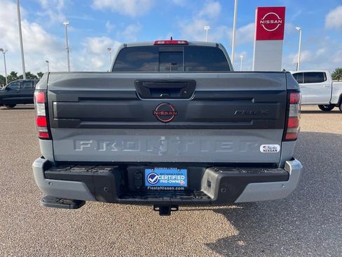 Certified 2025 Nissan Frontier Pro-X w/ Tow Package RWD image 6