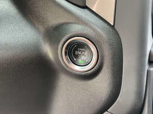 Used 2025 GMC Sierra 1500 Pro w/ Pro Value Package image 17