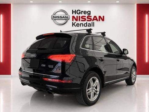 Used 2017 Audi Q5 2.0T Premium AWD/4WD image 4