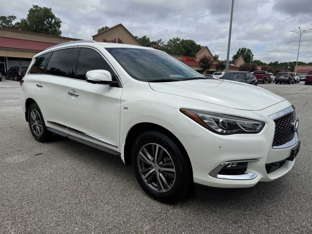 Used 2017 INFINITI QX60 Luxe w/ Premium Plus Package AWD/4WD image 1