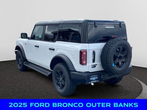 New 2025 Ford Bronco Outer Banks image 3