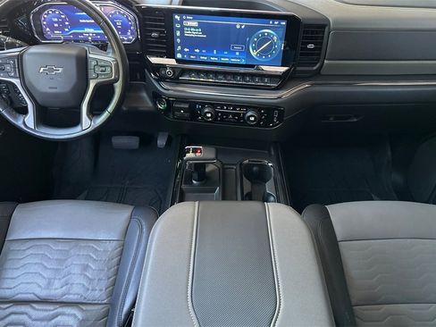 Used 2023 Chevrolet Silverado 1500 ZR2 w/ Technology Package image 14