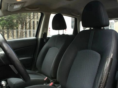 Used 2016 Nissan Versa Note SV FWD image 15