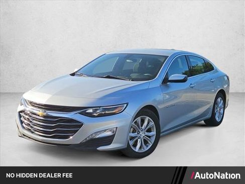 Used 2022 Chevrolet Malibu LT FWD image 1