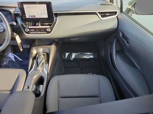 Used 2026 Toyota Corolla LE image 17