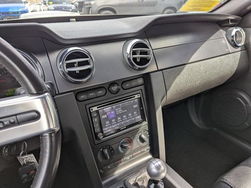 Used 2008 Ford Mustang GT Premium RWD image 21