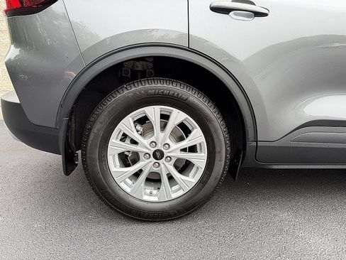 Used 2024 Ford Escape Active FWD image 10