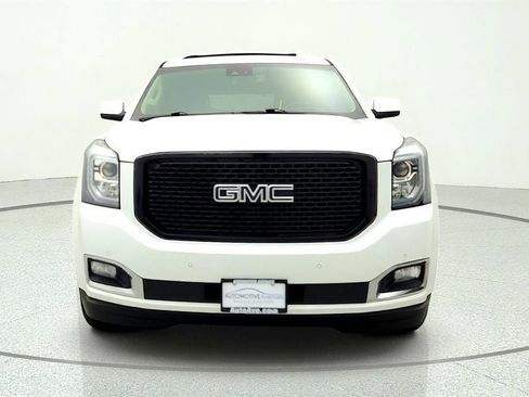 Used 2019 GMC Yukon SLT w/ Open Road Package AWD/4WD image 2