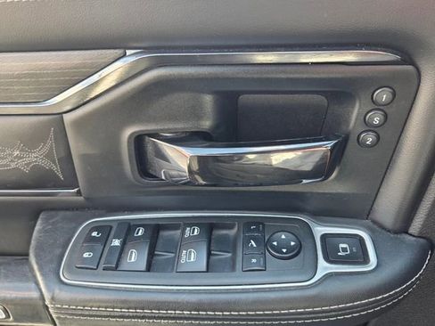 Used 2022 RAM 3500 Limited image 17