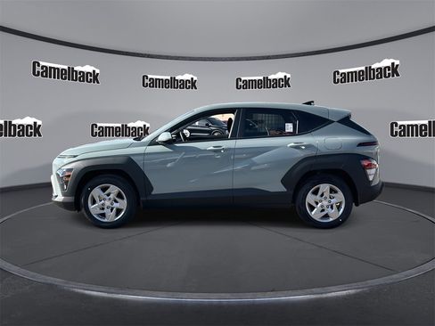 New 2026 Hyundai Kona SE image 4