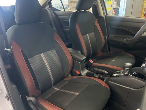 New 2025 Nissan Versa SR image 41