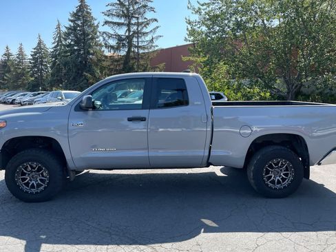 Used 2021 Toyota Tundra SR5 AWD/4WD image 2