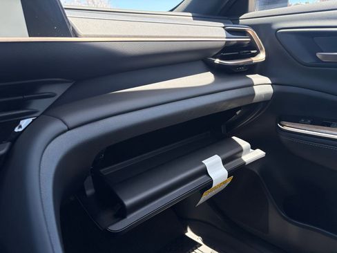 New 2026 Toyota Crown Signia image 32